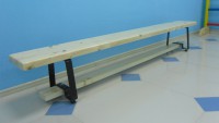 Скамейка гимнастическая (металлические ножки, лак) (2,5 м)  - fgospostavki.ru - Ейск