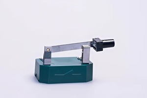 Выключатель однополюсный (лабораторный) - fgospostavki.ru - Ейск