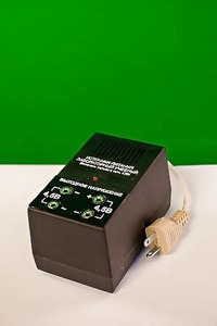 Источник питания лабораторный учебный - fgospostavki.ru - Ейск