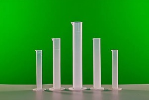 Комплект мерных цилиндров пластиковых (5 штук) - fgospostavki.ru - Ейск