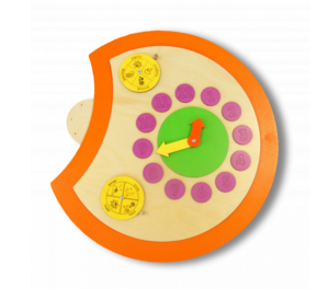 Настенный игровой модуль в виде части гусеницы-времени - fgospostavki.ru - Ейск