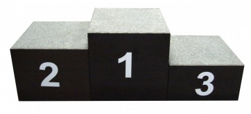 Пьедестал победителей на 3 места (деревянный) - fgospostavki.ru - Ейск