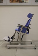 Учебное место учащегося с нарушением ОДА (р. гр. 0,90-1,15 м, столешница из фанеры) - fgospostavki.ru - Ейск