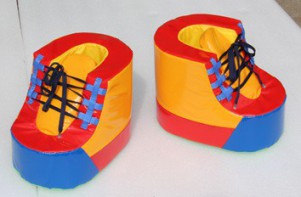 Игра для соревнований Гигантские кеды - fgospostavki.ru - Ейск