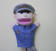 Кукла "Веселый рассказчик" Полицейский - fgospostavki.ru - Ейск